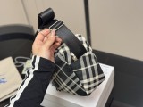 バーバリーバッグ BURBERRY 2025新作 ハンドバッグ