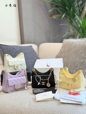 シャネルバッグ CHANEL 2025新作 チェーンバッグ
