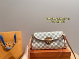 ルイヴィトンバッグ LOUIS VUITTON 2025新作 脇の下バッグ