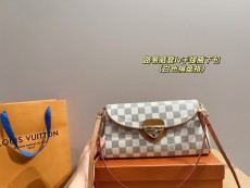 ルイヴィトンバッグ LOUIS VUITTON 2025新作 脇の下バッグ