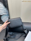 プラダバッグ PRADA 2025新作 脇の下バッグ