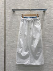 ミュウミュウ服 Miu Miu 2025新作 スカート