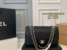 シャネルバッグ CHANEL 2025新作 チェーンバッグ