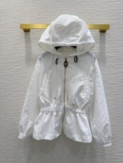ルイヴィトン服 LOUIS VUITTON 2025新作 日焼け防止服