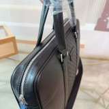 グッチバッグ GUCCI 2025新作 ブリーフケース