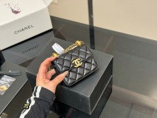シャネルバッグ CHANEL 2025新作 ミニバッグ