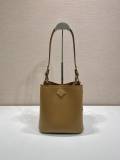 プラダバッグ PRADA 2025新作 高品質 バケットバッグ