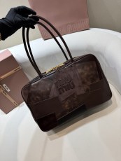 ミュウミュウバッグ Miu Miu 2025新作 高品質 レディースバッグ