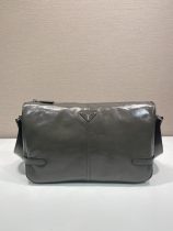 プラダバッグ PRADA 2025新作 高品質 メッセンジャーバッグ プラダバッグ PRADA 2025新作 高品質 メッセンジャーバッグ