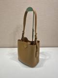 プラダバッグ PRADA 2025新作 高品質 バケットバッグ