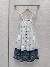 ミュウミュウ服 Miu Miu 2025新作 サスペンダースカート