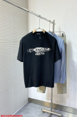 バレンシアガ服 BALENCIAGA 2025新作 半袖Tシャツ