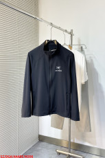 ARCTERYX服 ARCTERYX 2025新作 スタンドカラージャケット