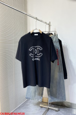 シャネル服 CHANEL 2025新作 半袖Tシャツ