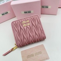 ミュウミュウ財布 Miu Miu 2025新作  3511