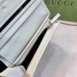 グッチ財布 GUCCI 2025新作  621887