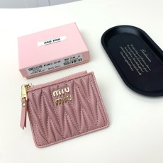 ミュウミュウ財布 Miu Miu 2025新作  3515