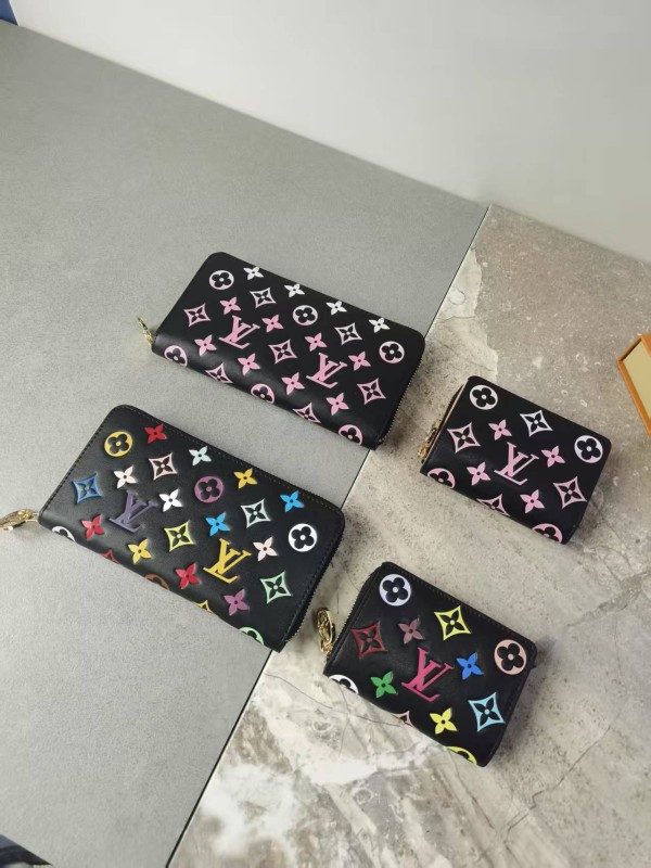 ルイヴィトン財布 LOUIS VUITTON 2025新作 M 12378