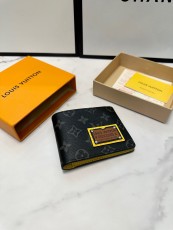ルイヴィトン財布 LOUIS VUITTON 2025新作