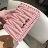 ミュウミュウ財布 Miu Miu 2025新作