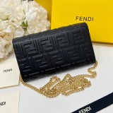 フェンディ財布 FENDI 2025新作  2601