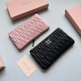 ミュウミュウ財布 Miu Miu 2025新作