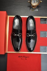 フェラガモ靴 Ferragamo 2025新作 高品質 レザーシューズ