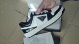 プラダ靴 PRADA 2025新作 高品質 本革スニーカー