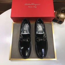 フェラガモ靴 Ferragamo 2025新作 高品質 レザーシューズ
