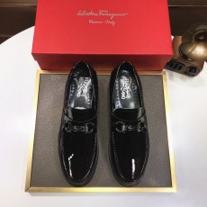 フェラガモ靴 Ferragamo 2025新作 高品質 レザーシューズ