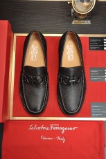 フェラガモ靴 Ferragamo 2025新作 高品質 レザーシューズ