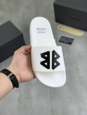 バレンシアガ靴 BALENCIAGA 2025新作 高品質 スリッパ