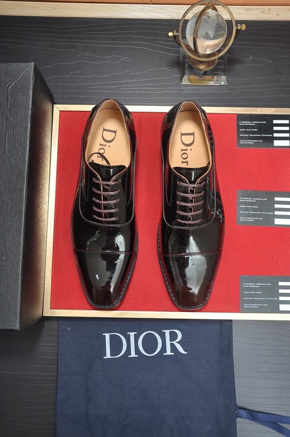 ディオール靴 DIOR 2025新作 高品質 レザーシューズ