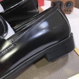 フェラガモ靴 Ferragamo 2025新作 高品質 レザーシューズ