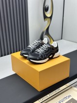 ルイヴィトン靴 LOUIS VUITTON 2025新作 高品質 メッシュスニーカー ルイヴィトン靴 LOUIS VUITTON 2025新作 高品質 メッシュスニーカー