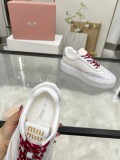 ミュウミュウ靴 Miu Miu 2025新作 厚底カジュアルシューズ