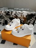 ルイヴィトン靴 LOUIS VUITTON 2025新作 スニーカー