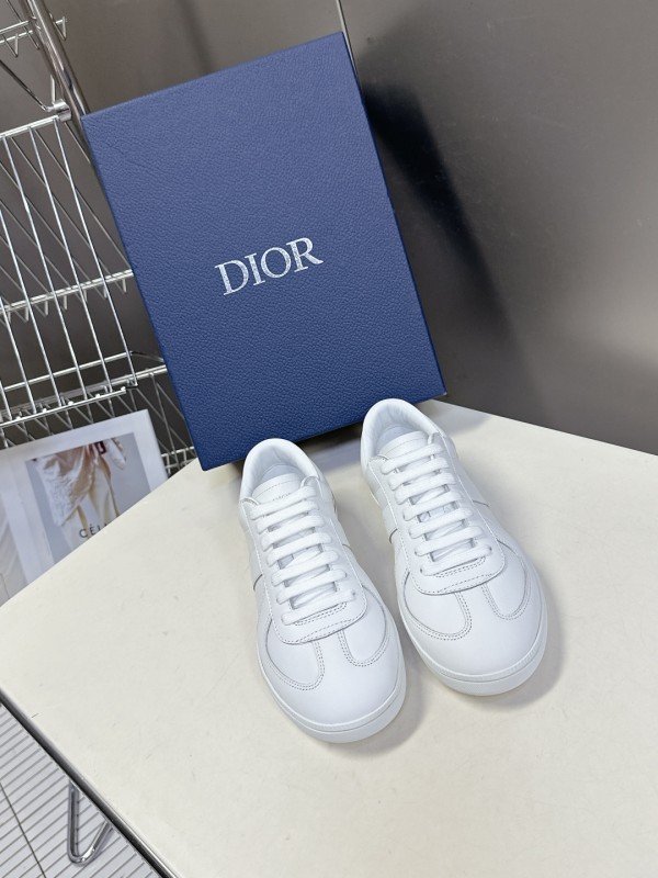 ディオール靴 DIOR 2025新作 カジュアルシューズ