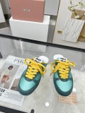 ミュウミュウ靴 Miu Miu 2025新作 カジュアルシューズ