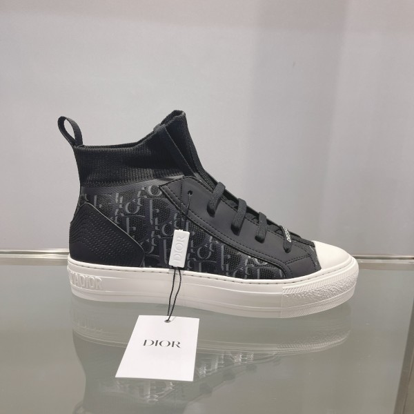 ディオール靴 DIOR 2025新作 カジュアルシューズ