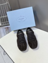プラダ靴 PRADA 2025新作 カジュアルシューズ