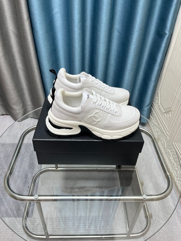 シャネル靴 CHANEL 2025新作 スニーカー