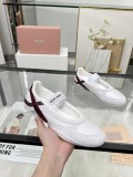 ミュウミュウ靴 Miu Miu 2025新作 カジュアルシューズ