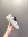 ミュウミュウ靴 Miu Miu 2025新作 スニーカー