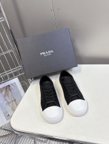 プラダ靴 PRADA 2025新作 厚底カジュアルシューズ
