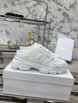 ディオール靴 DIOR 2025新作 スニーカー