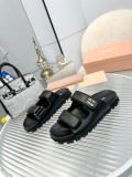 ミュウミュウ靴 Miu Miu 2025新作 スリッパ