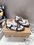 ミュウミュウ靴 Miu Miu 2025新作 スニーカー