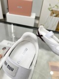 ミュウミュウ靴 Miu Miu 2025新作 カジュアルシューズ