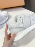 ルイヴィトン靴 LOUIS VUITTON 2025新作 スニーカー